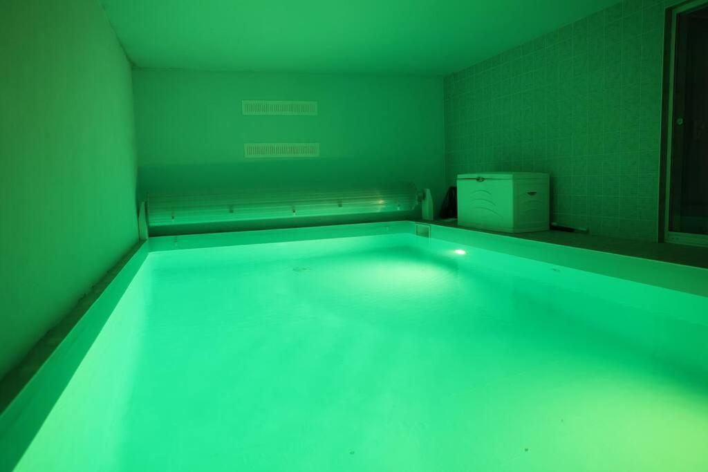 Villa Avec Piscine Interieure Олцхейм Экстерьер фото